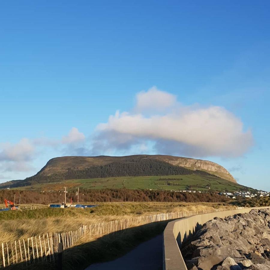 Surfers Getaway - Room Staycation Sligo Exteriér fotografie